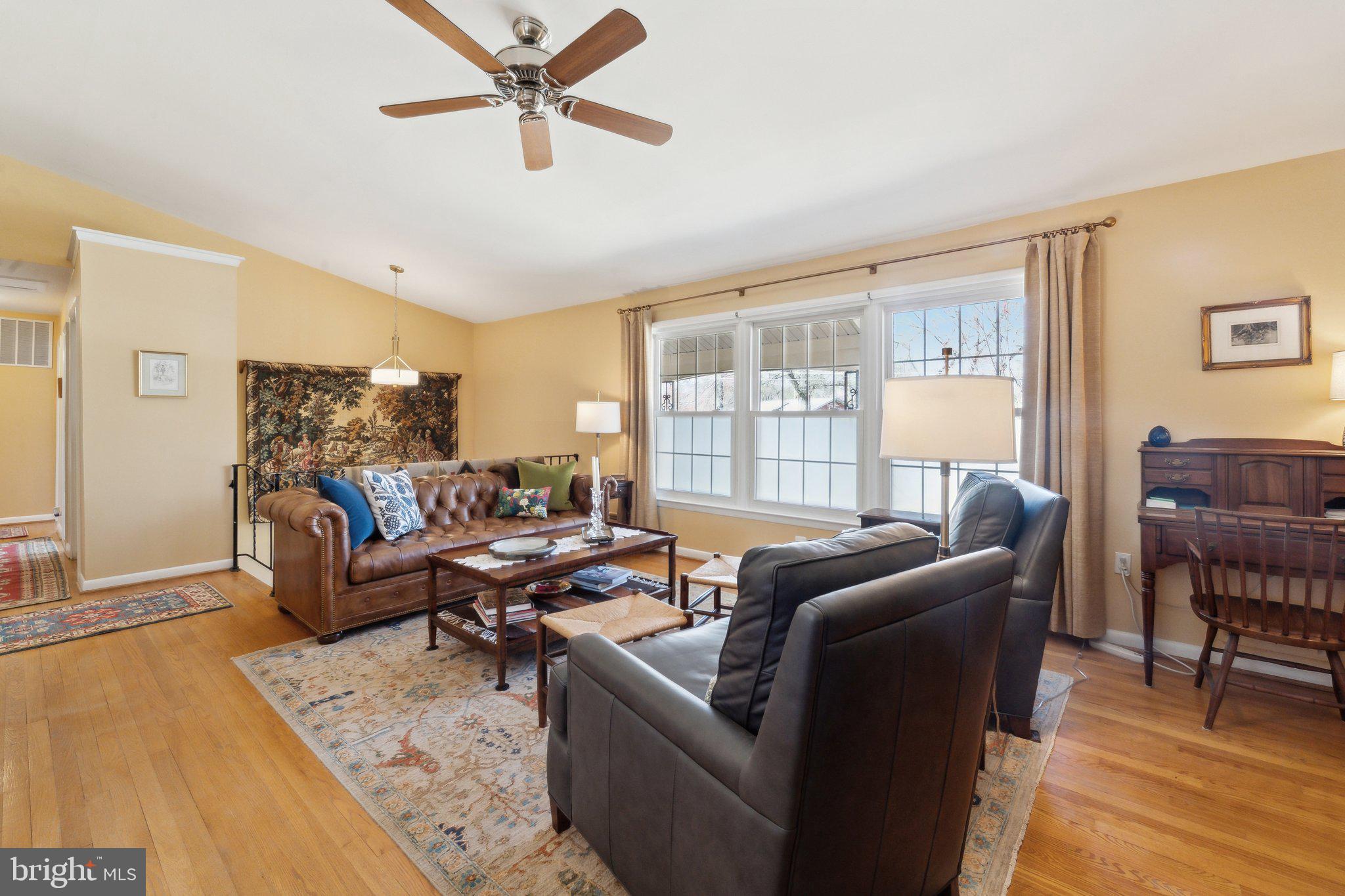 8711 Bradgate Rd
