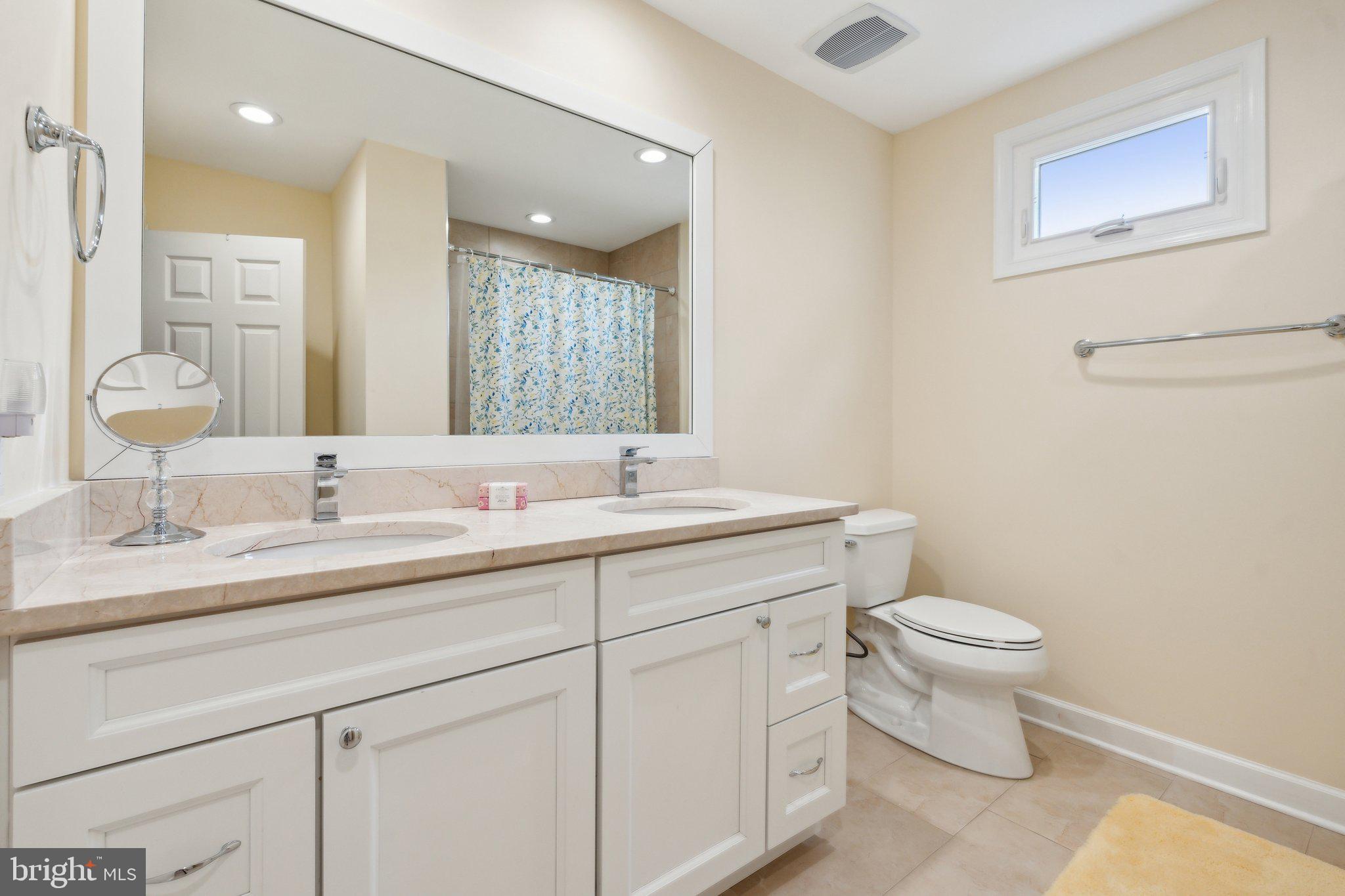 13107 Curved Iron Rd