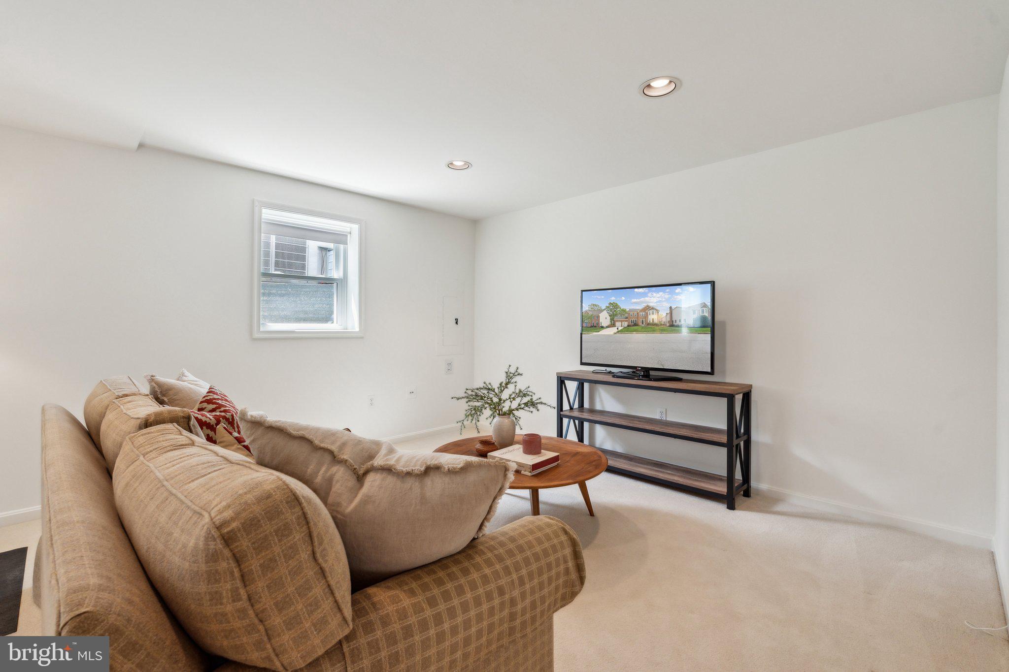 13107 Curved Iron Rd