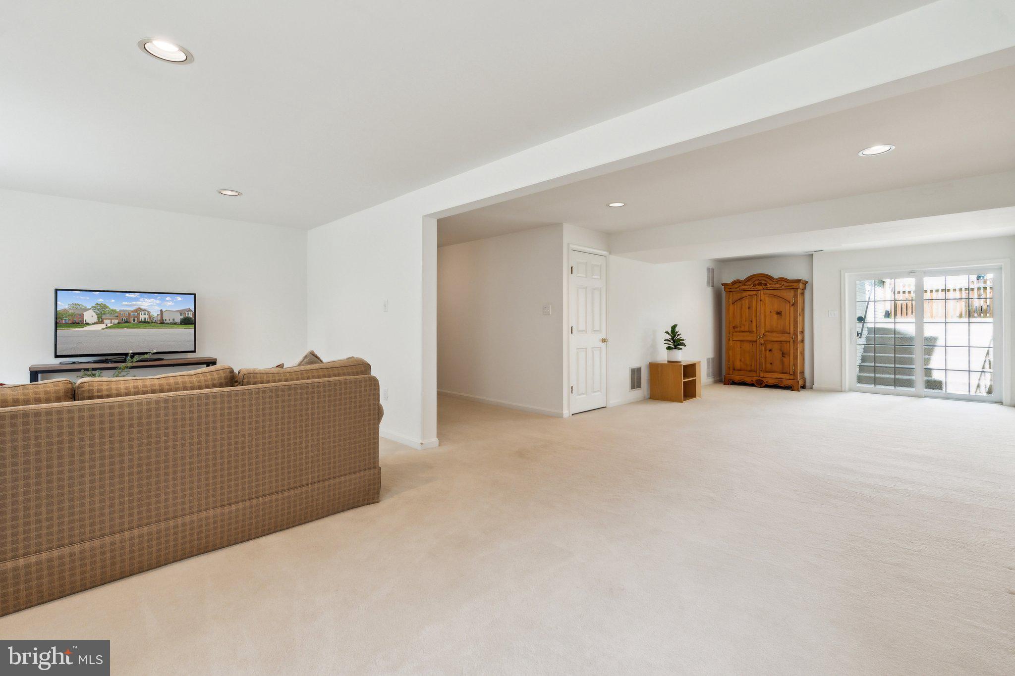13107 Curved Iron Rd