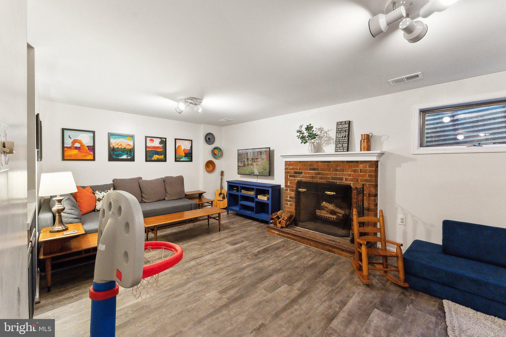 2765 Carter Farm Ct