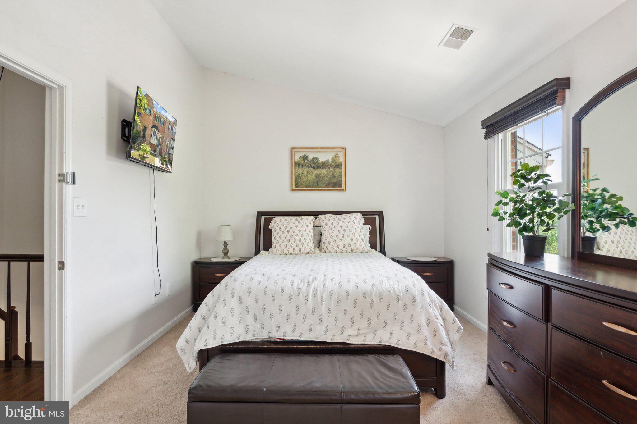 14724 Flower Hill Dr