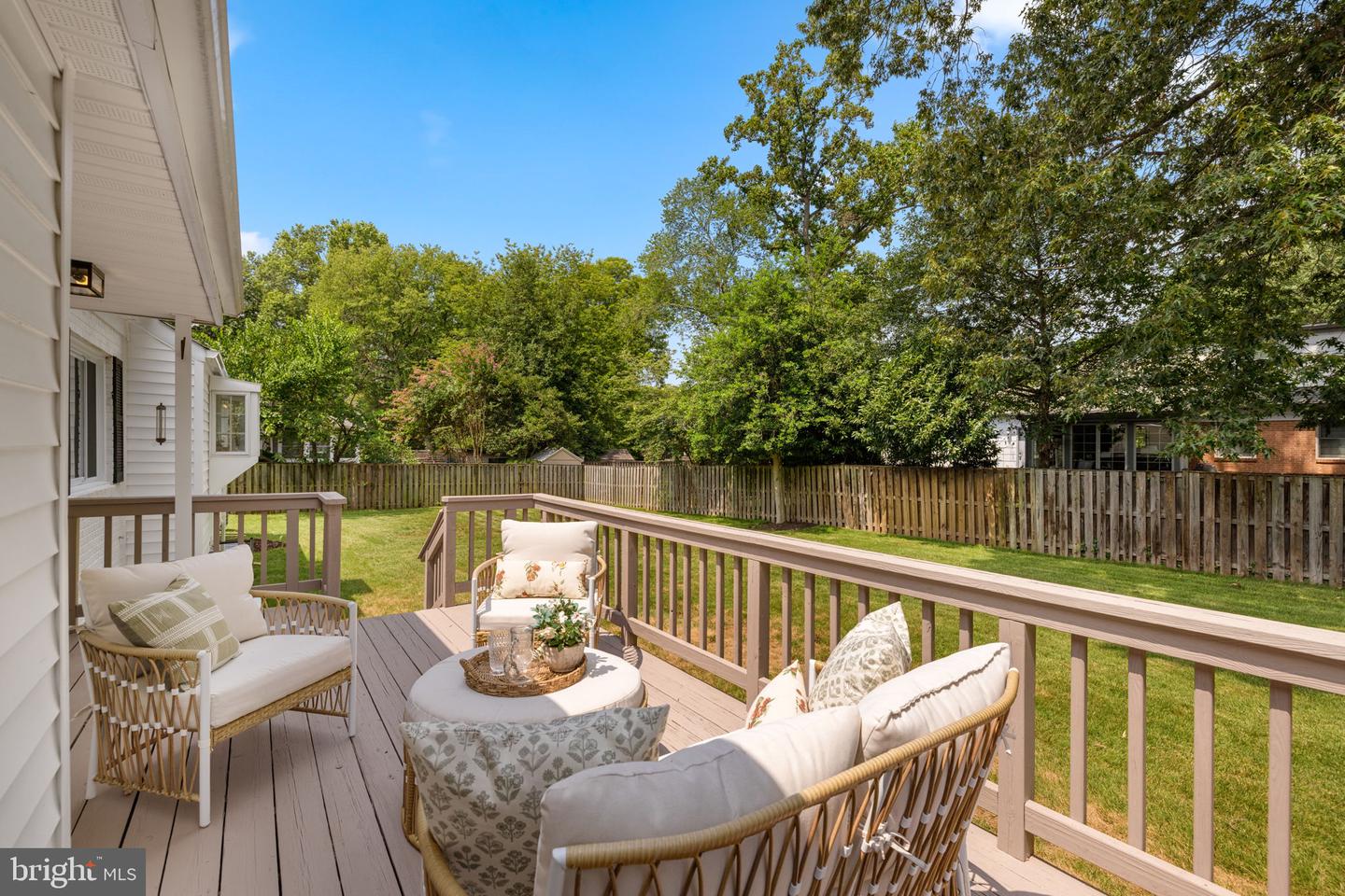 2502 Londonderry Rd