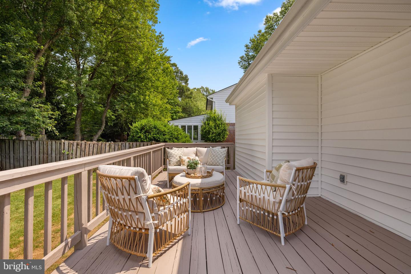 2502 Londonderry Rd