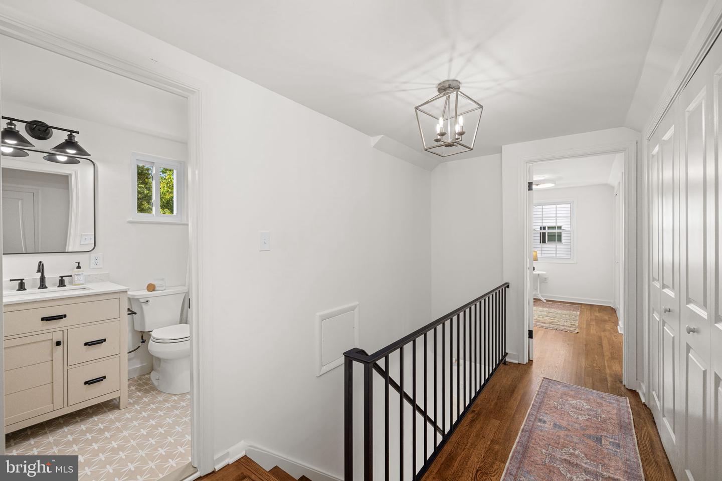 2502 Londonderry Rd