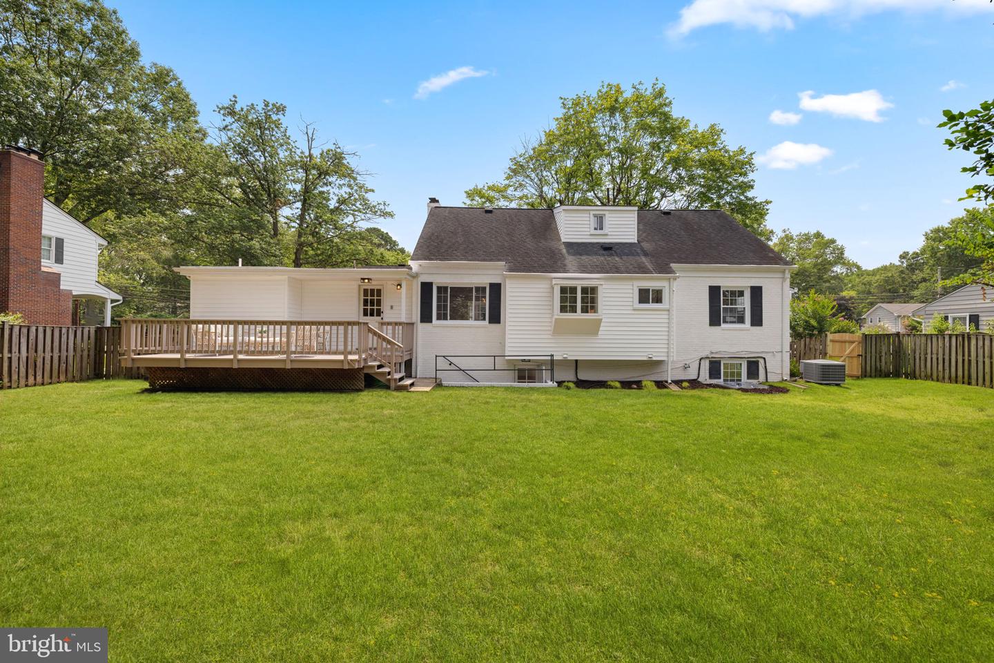 2502 Londonderry Rd