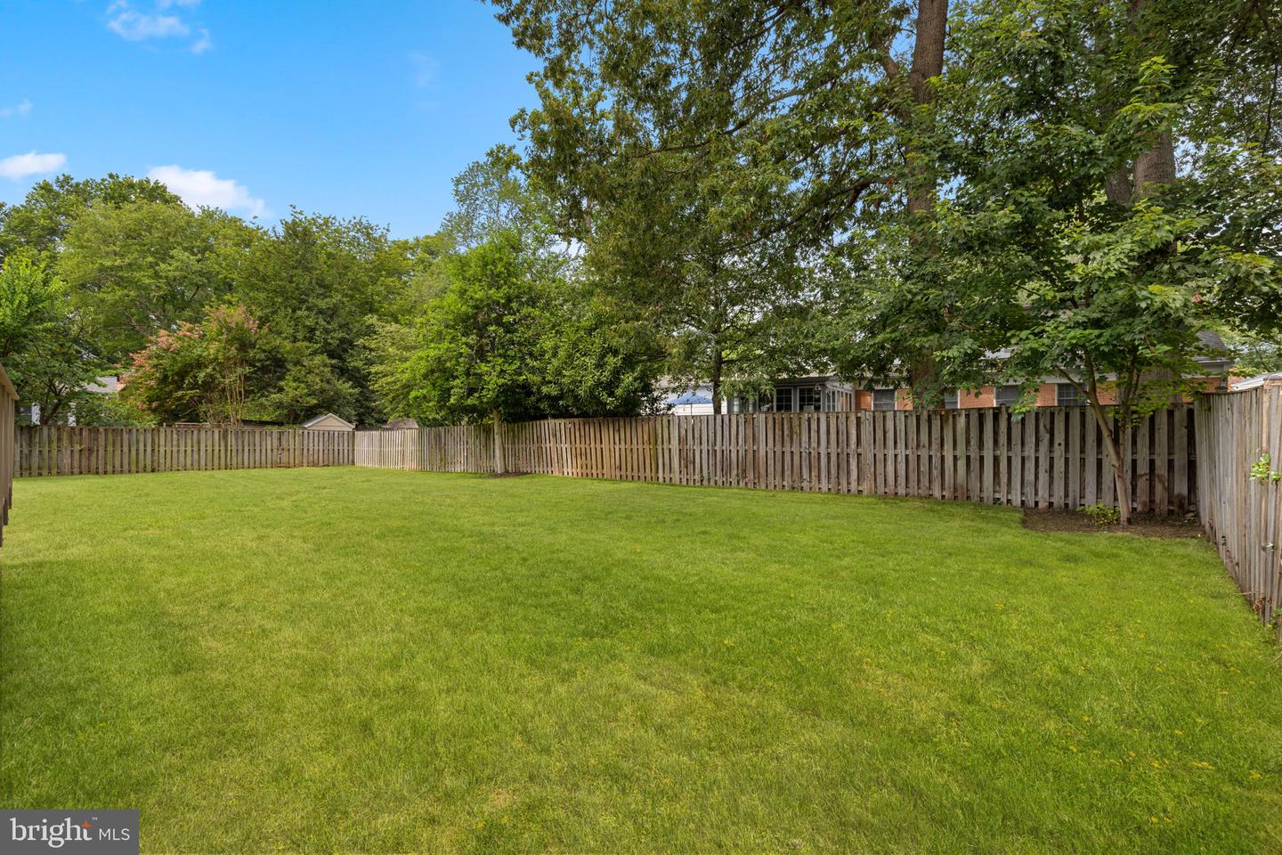 2502 Londonderry Rd