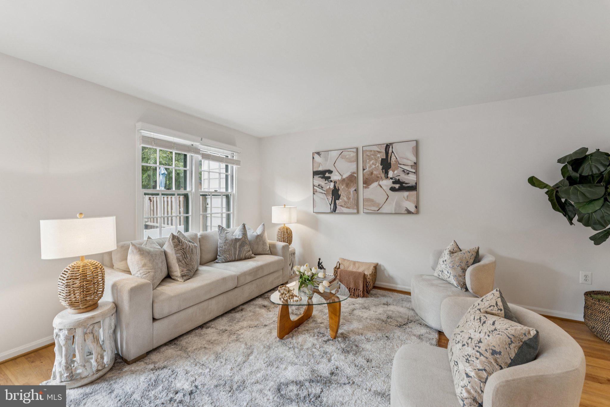 2951 CASHEL LANE