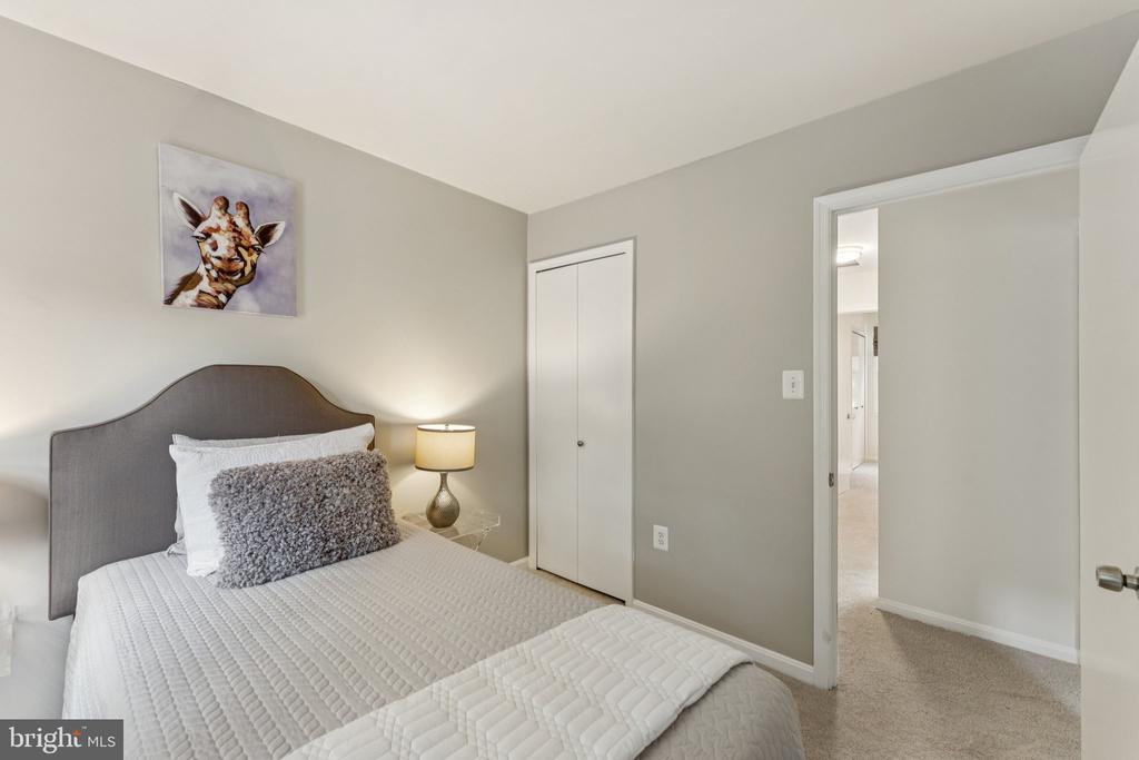 2951 CASHEL LANE