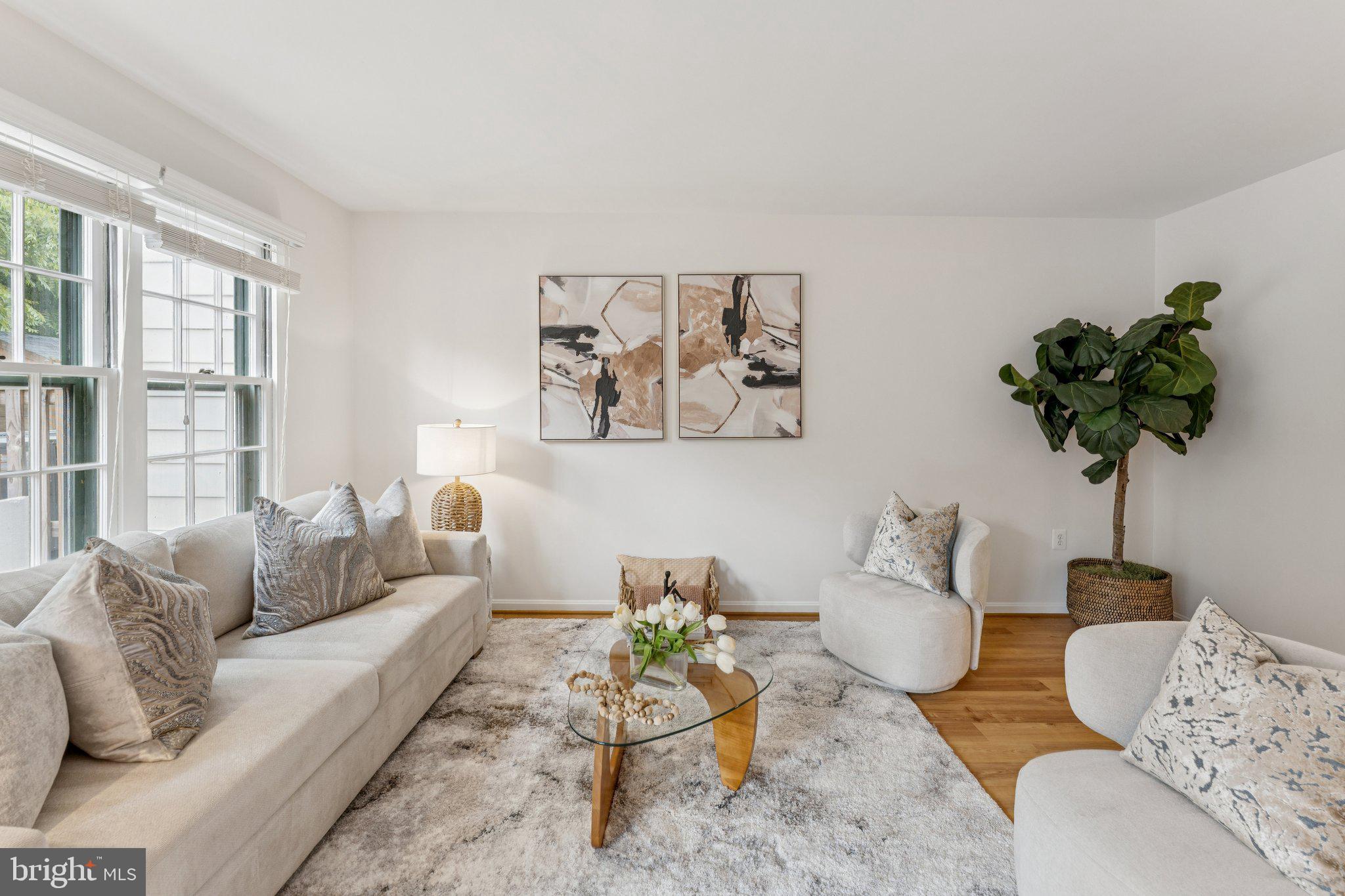2951 CASHEL LANE
