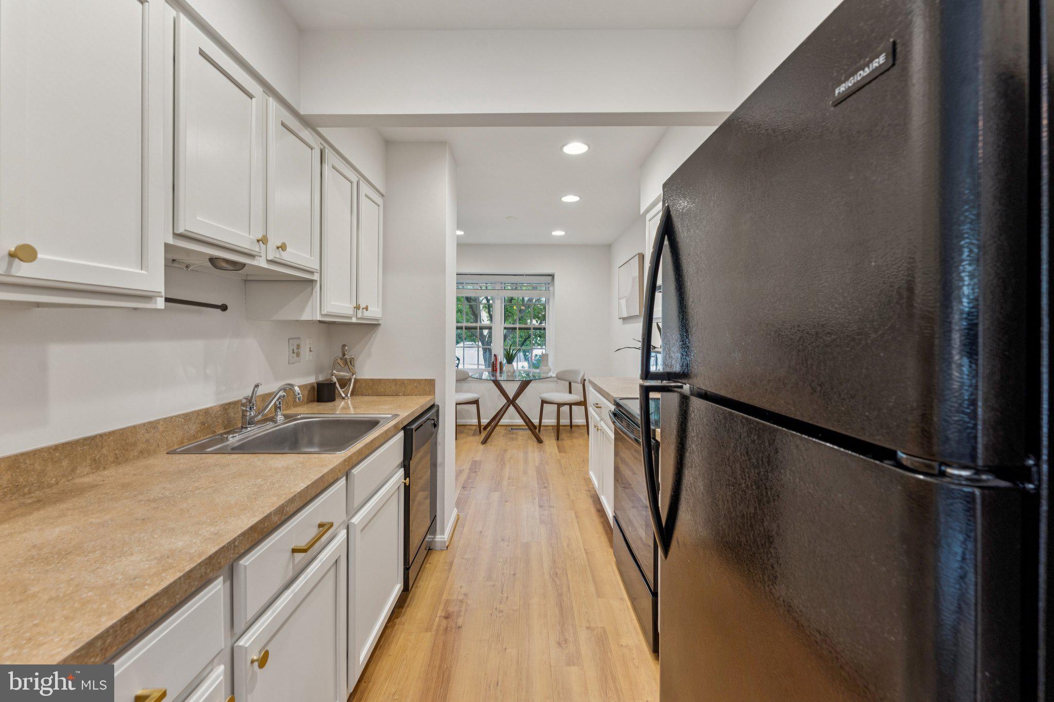 2951 CASHEL LANE