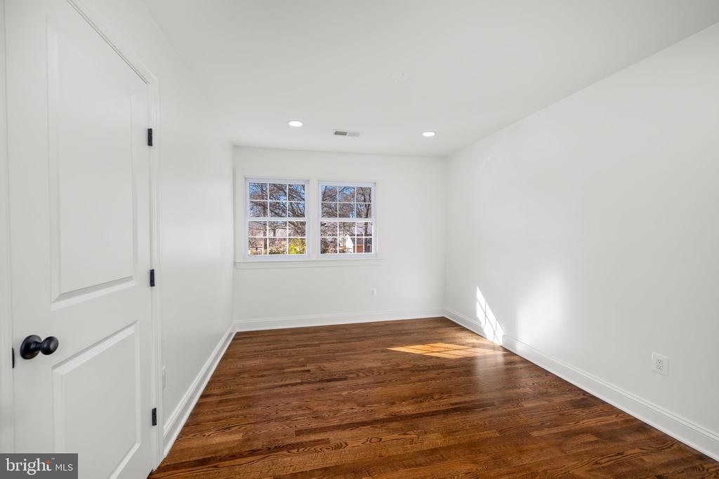 2612 STIRRUP LANE