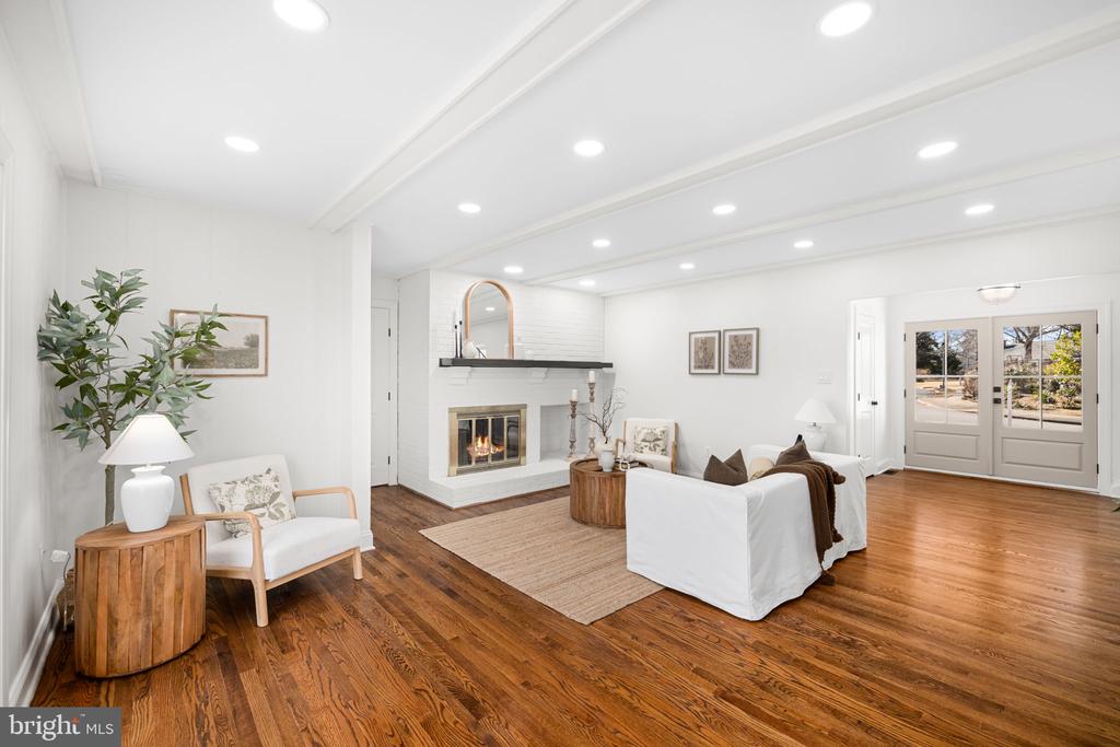 2612 STIRRUP LANE