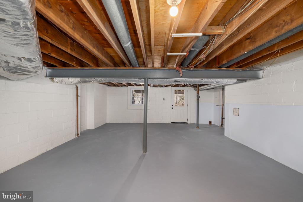 2612 STIRRUP LANE