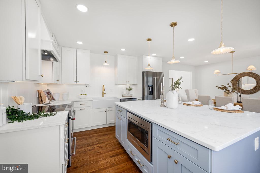 2612 STIRRUP LANE