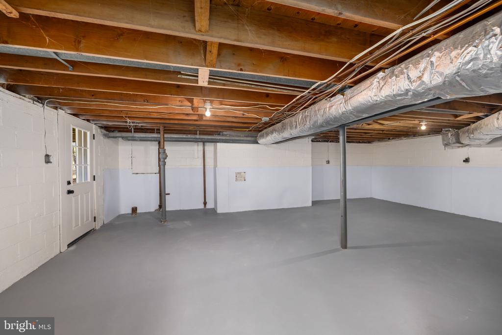 2612 STIRRUP LANE