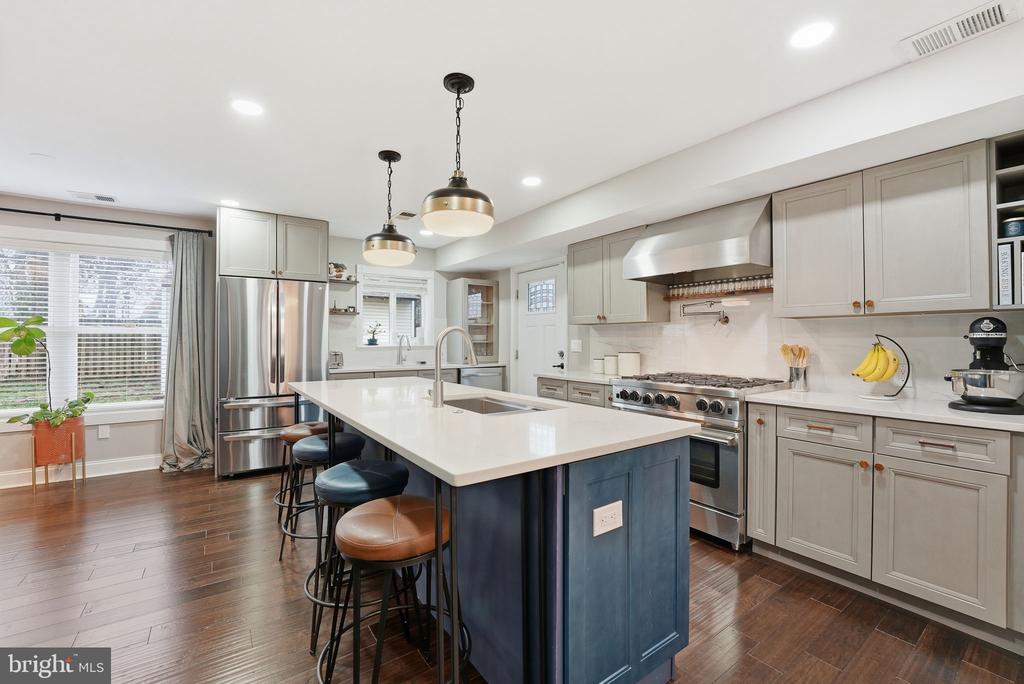 6608 CAVALIER DRIVE