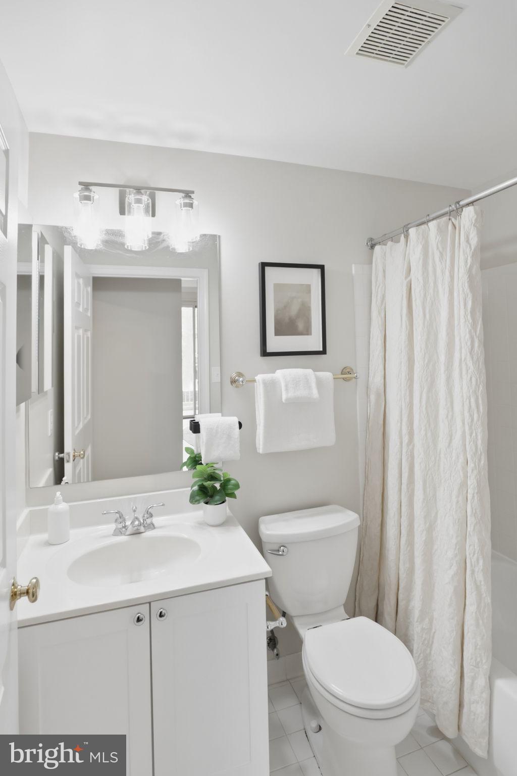 1641 INTERNATIONAL DRIVE 114