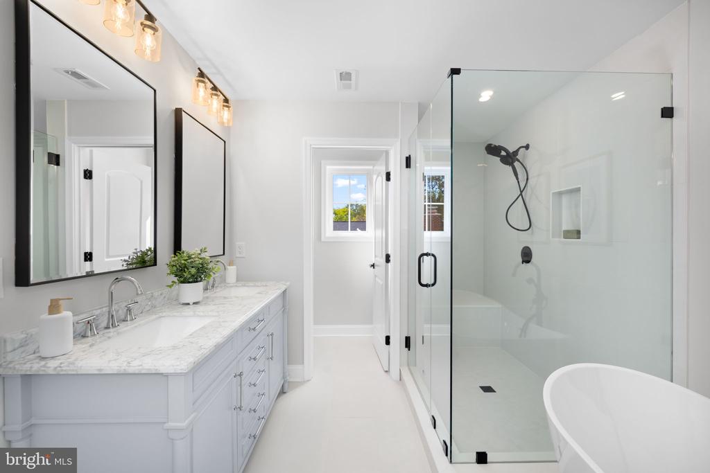 1010 CROTON DRIVE