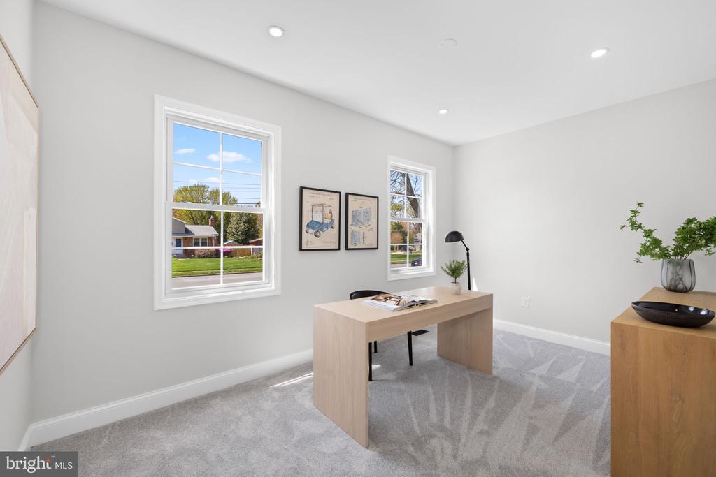 1010 CROTON DRIVE