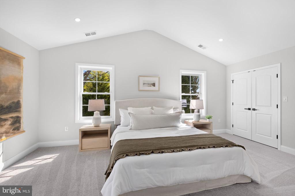 1010 CROTON DRIVE