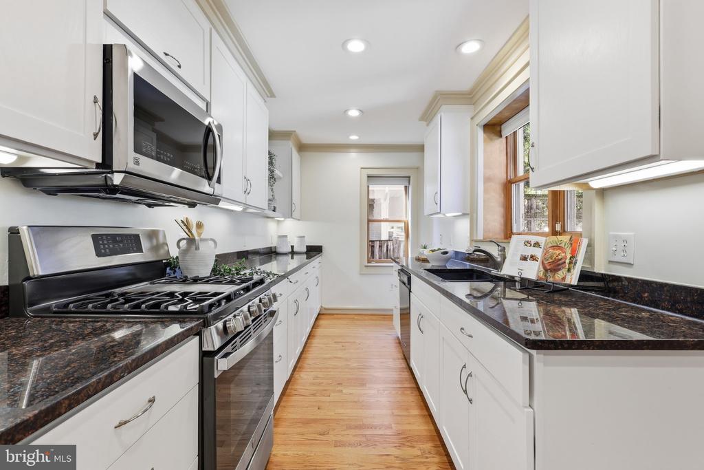1501 OLDE TOWNE ROAD