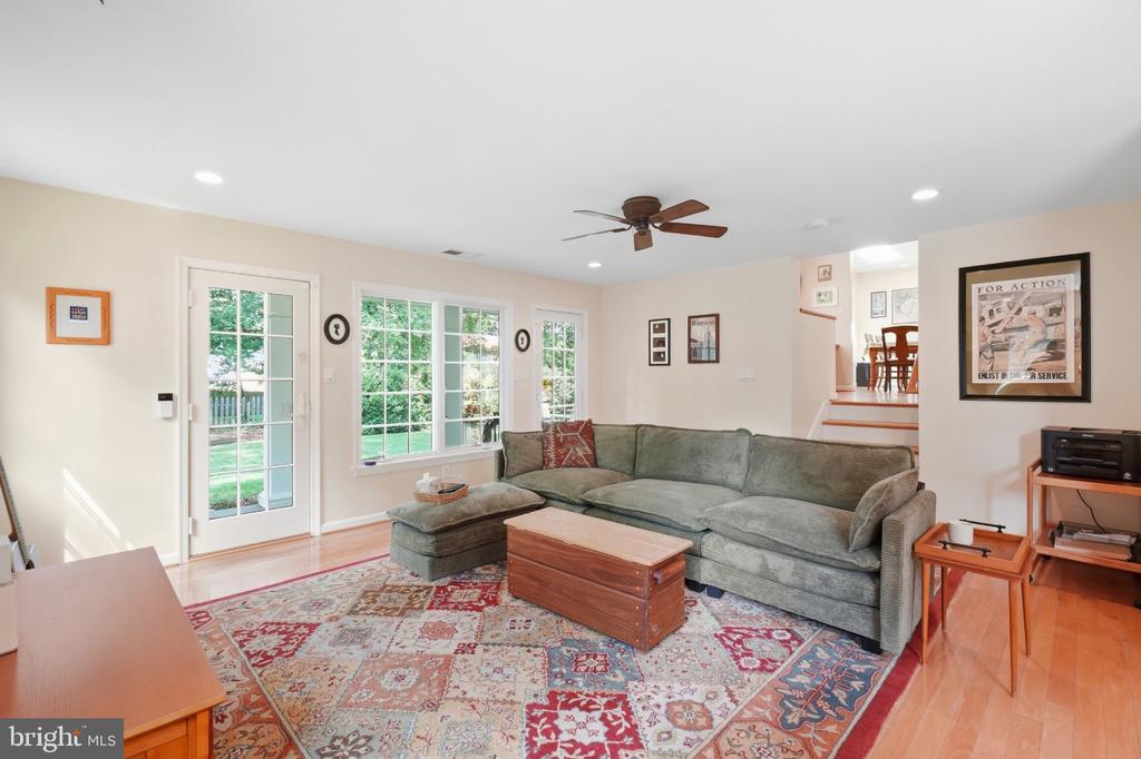 2504 TURBRIDGE LANE