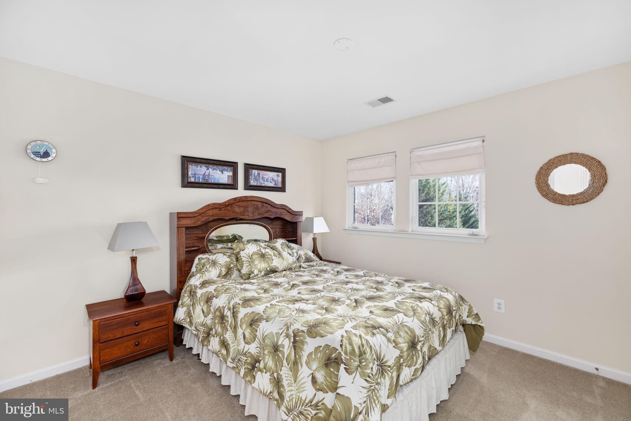 7200 Simmons Ridge COURT