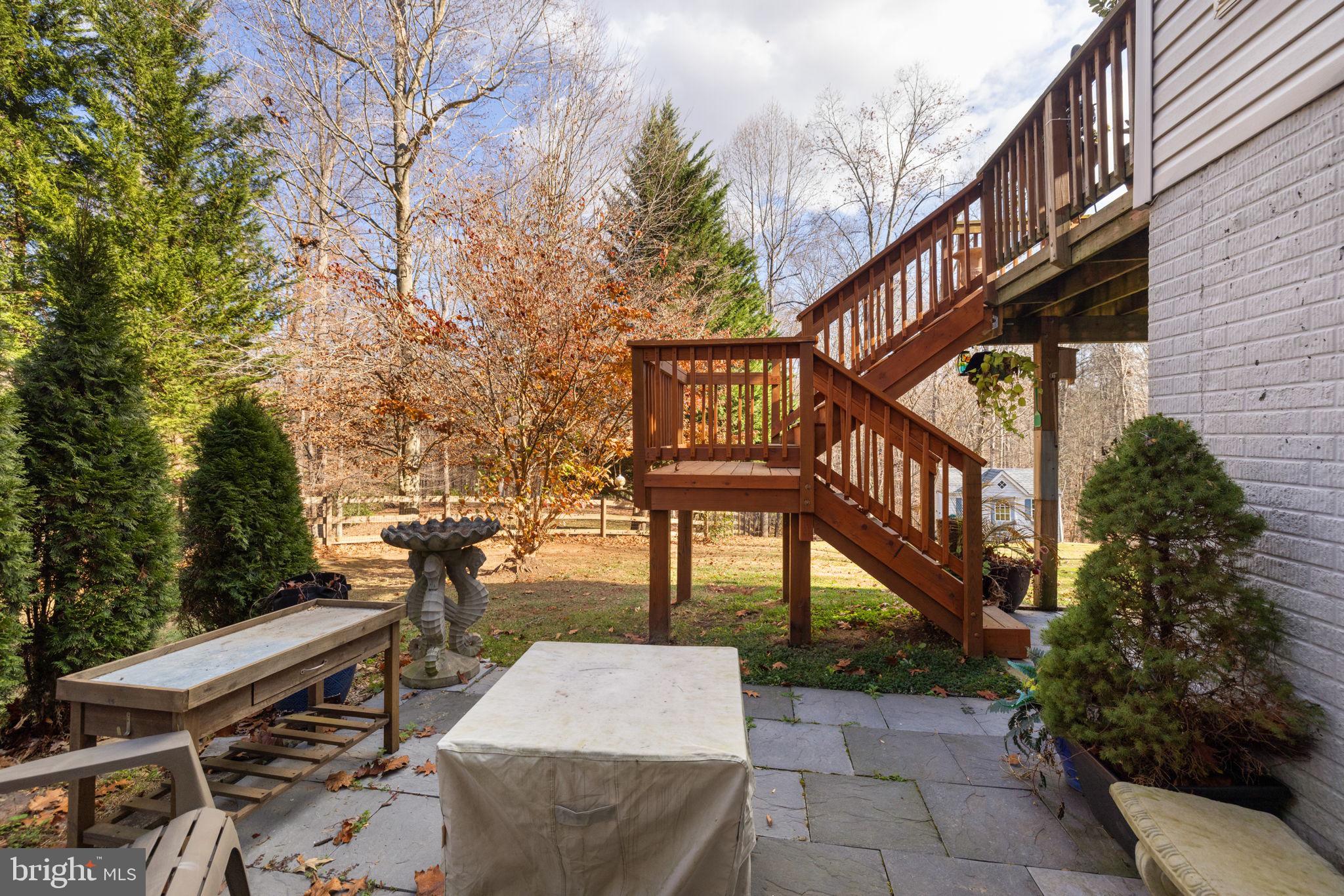 7200 Simmons Ridge COURT