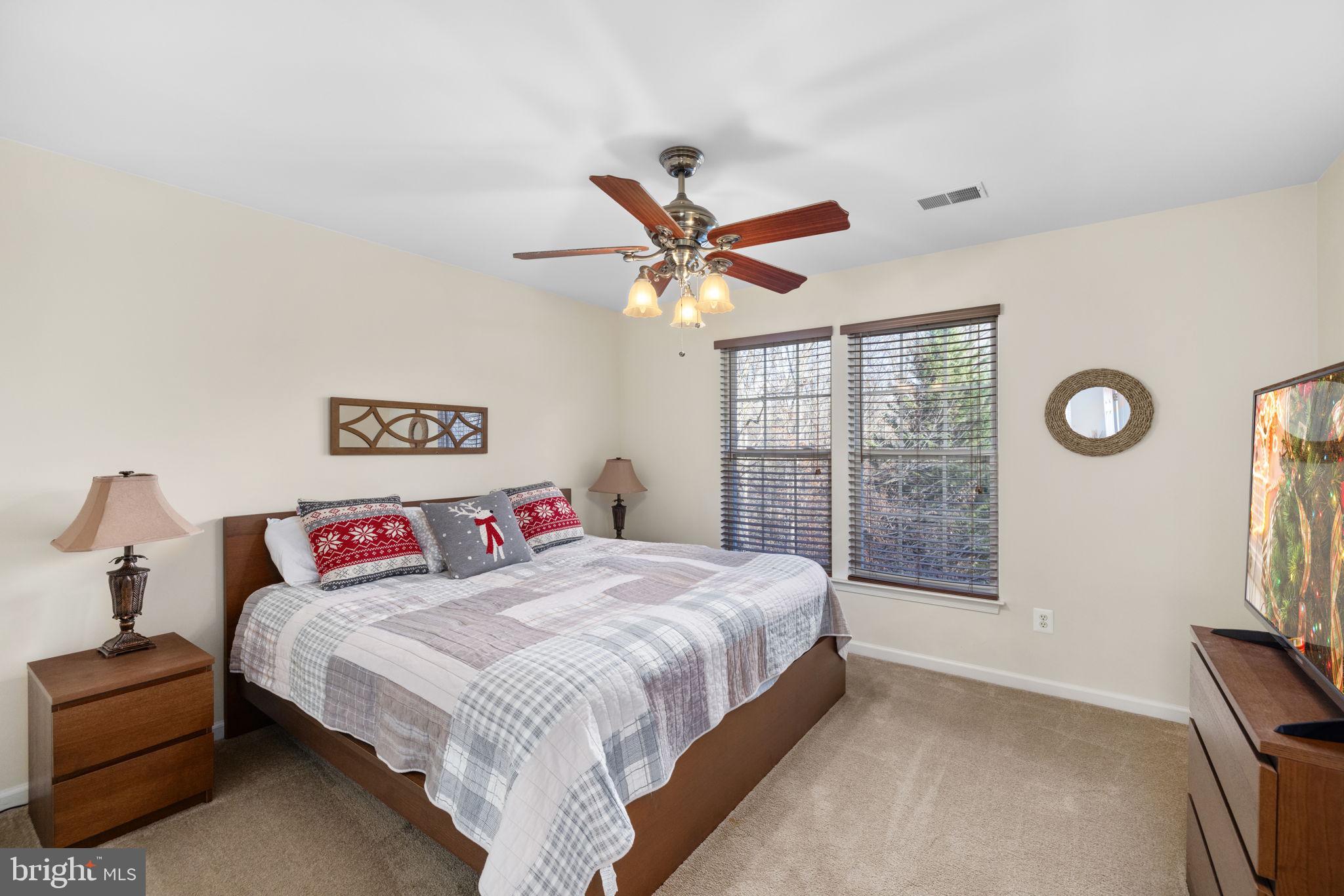 7200 Simmons Ridge COURT