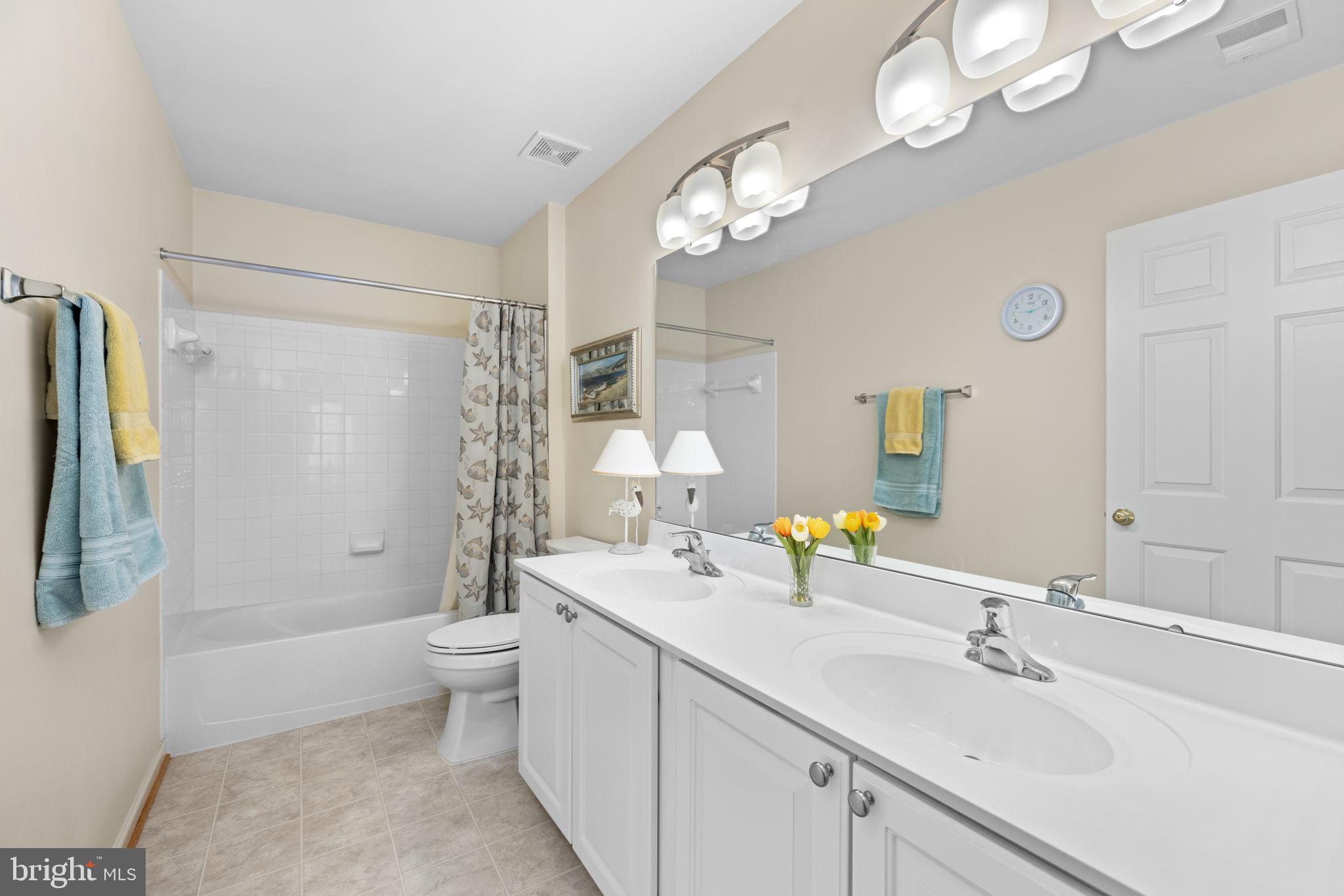 7200 Simmons Ridge COURT