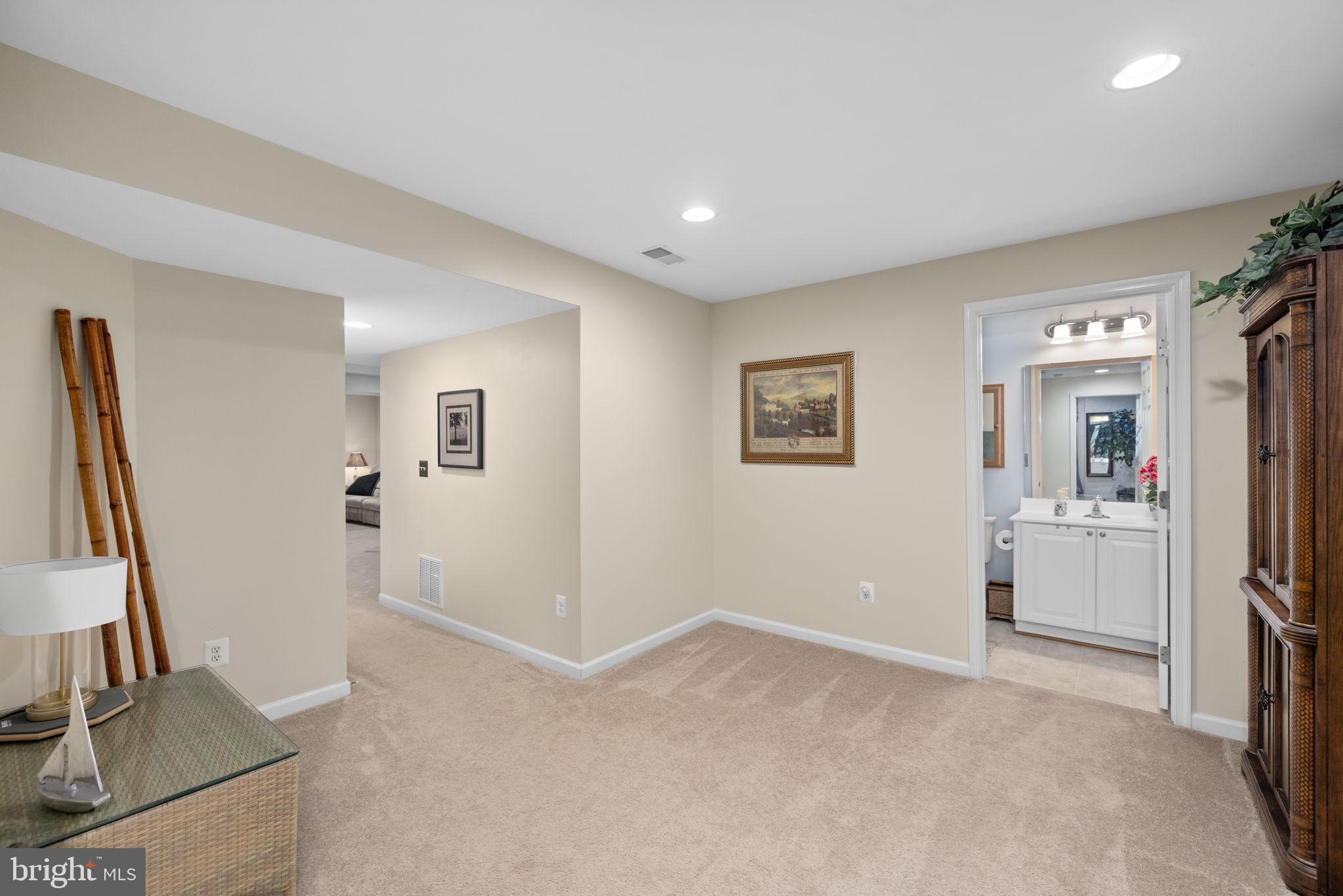 7200 Simmons Ridge COURT