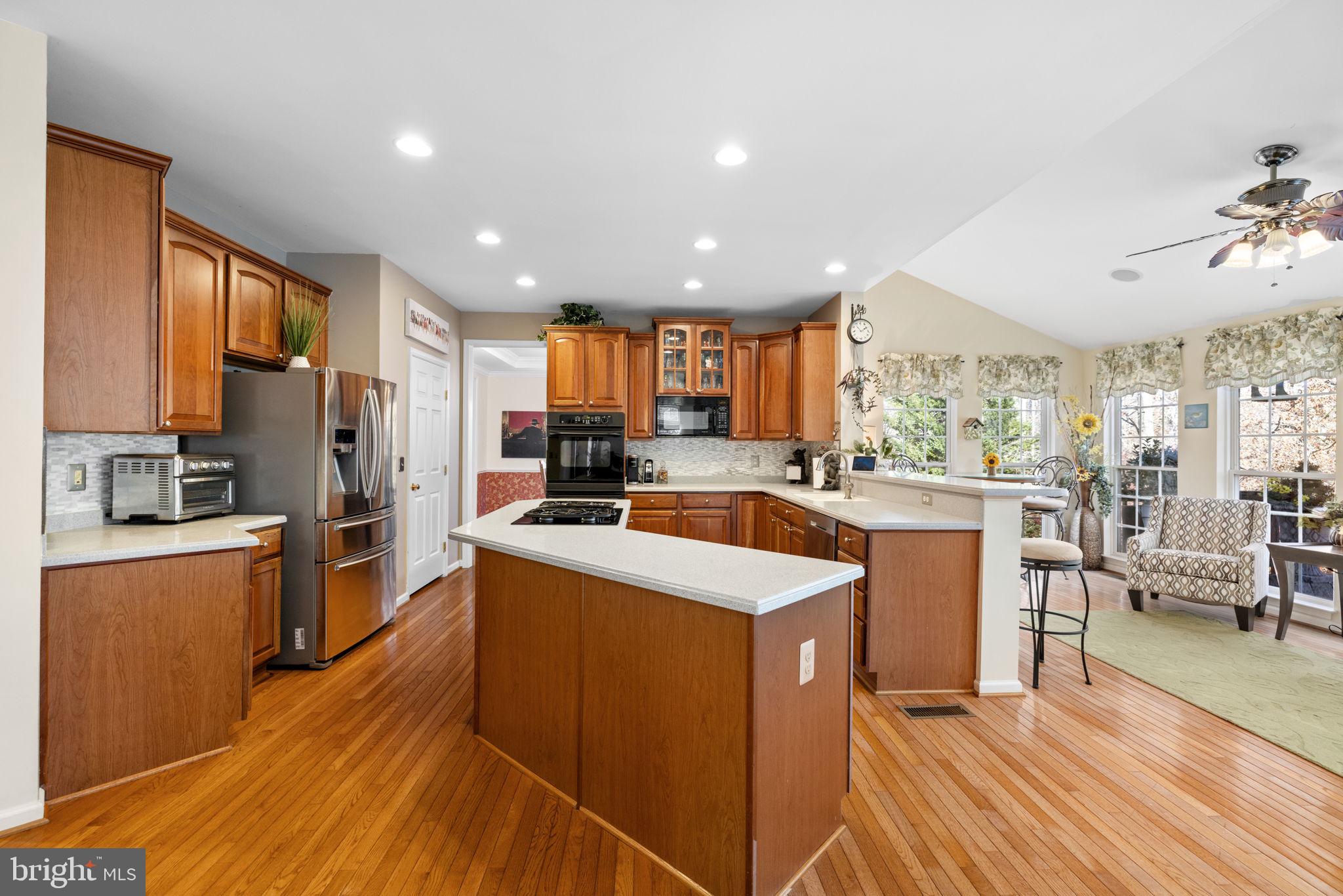 7200 Simmons Ridge COURT