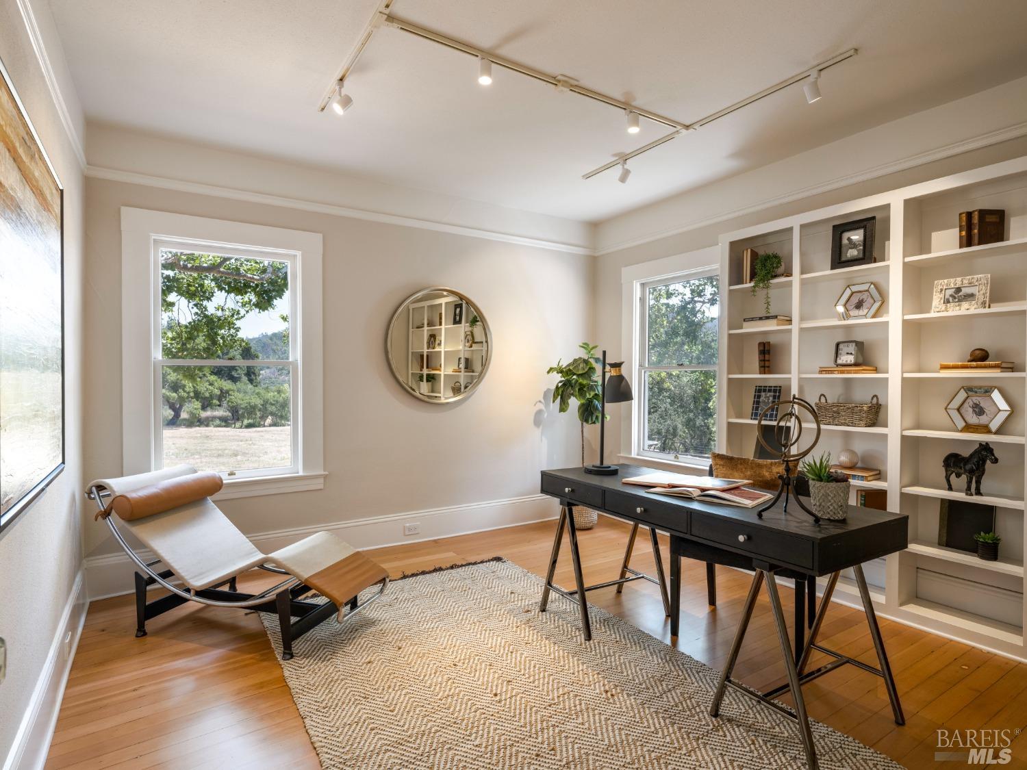 4701 Wallace Creek Rd