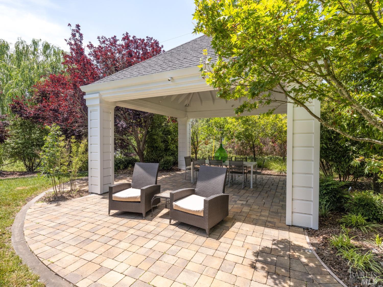 4701 Wallace Creek Rd