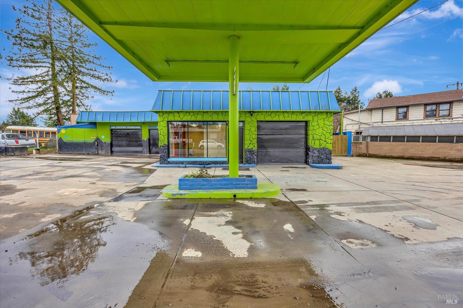 3610 Gravenstein Hwy S