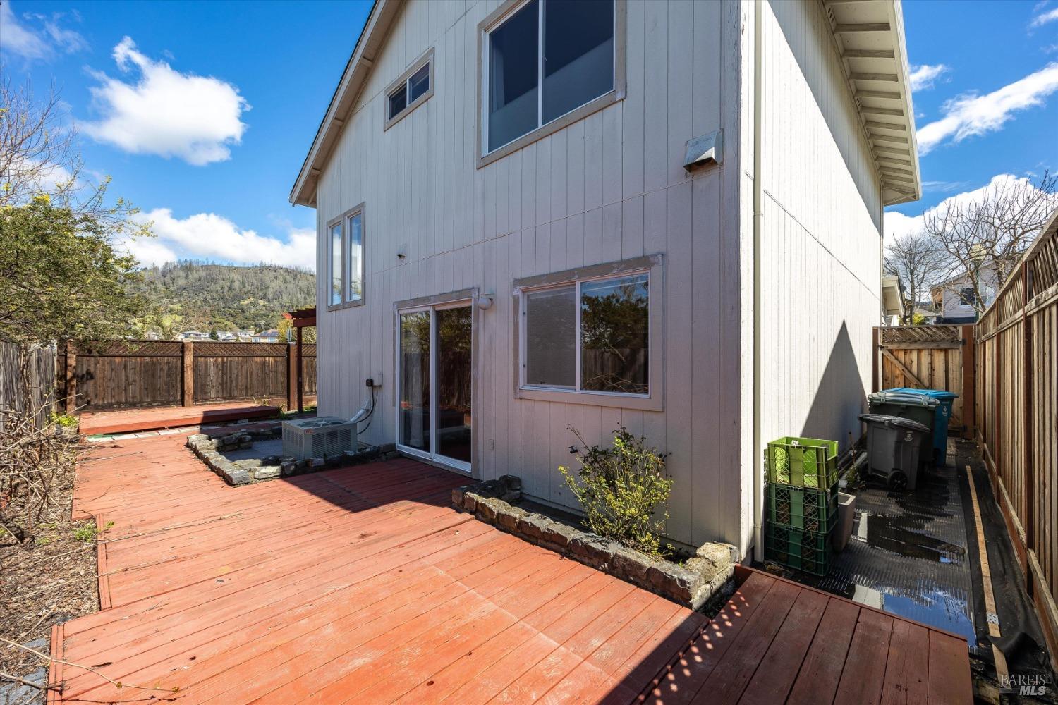 1401 Snowy Cloud Way