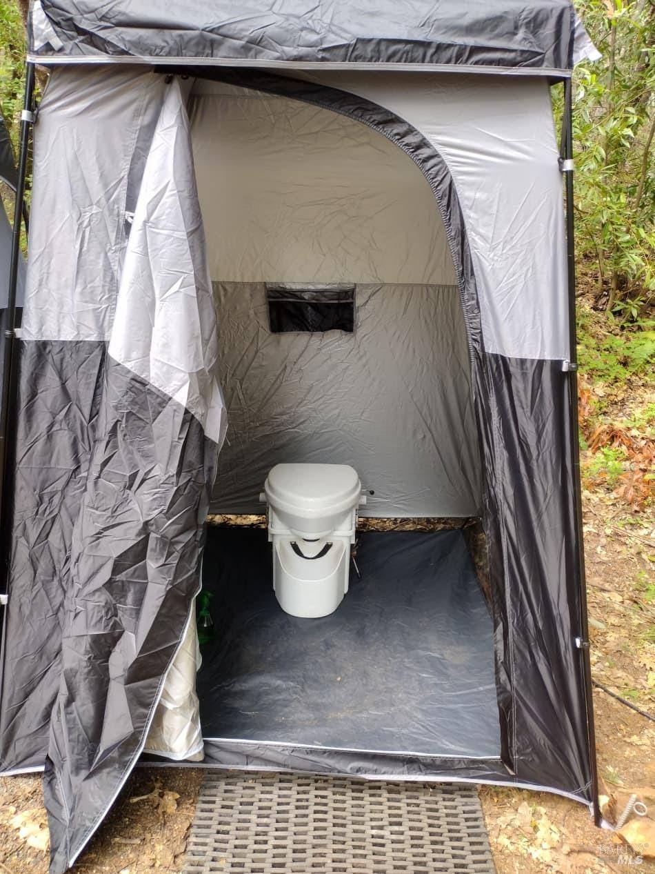 6445 Mountain View Ranch Rd