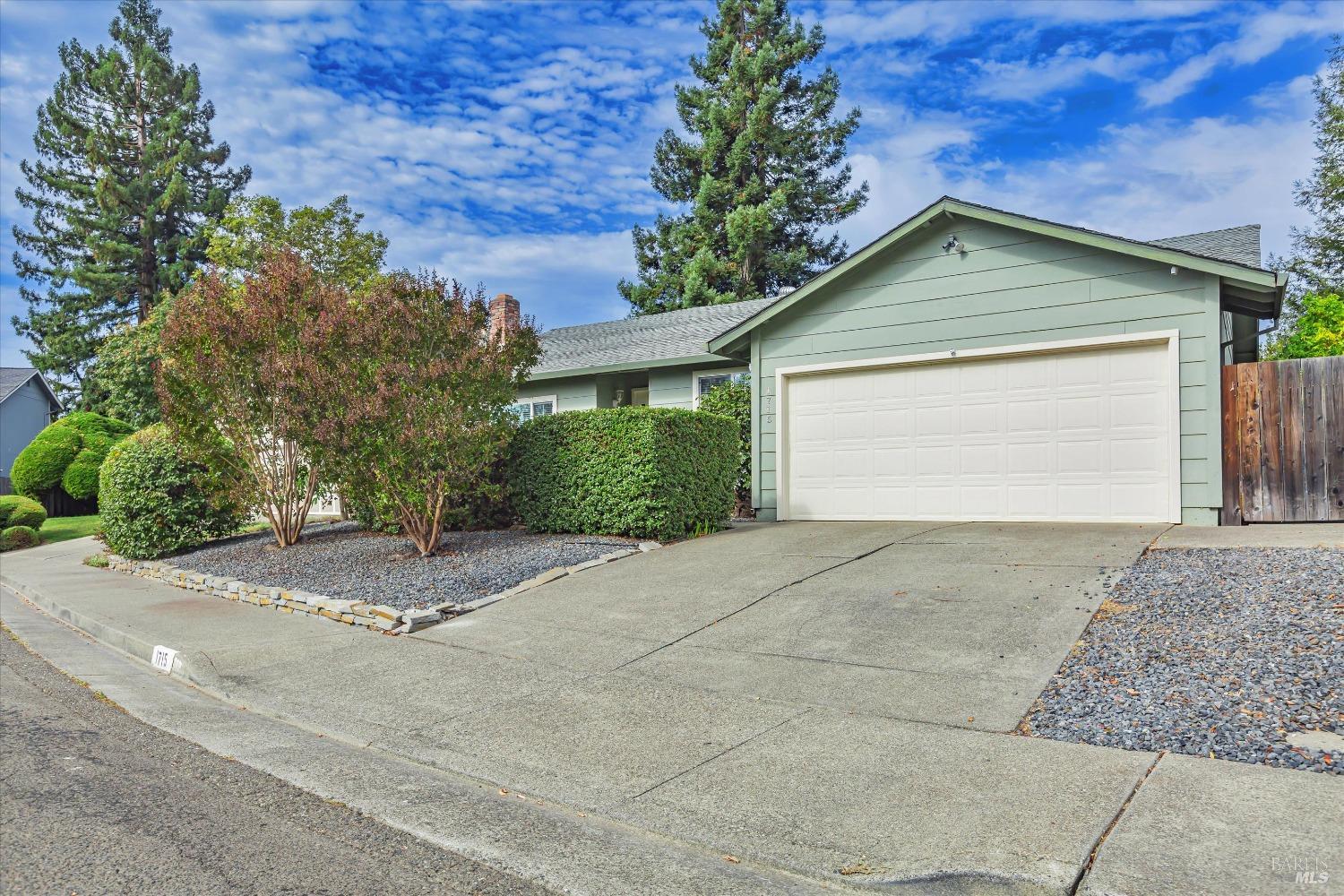 1715 Pauline Way