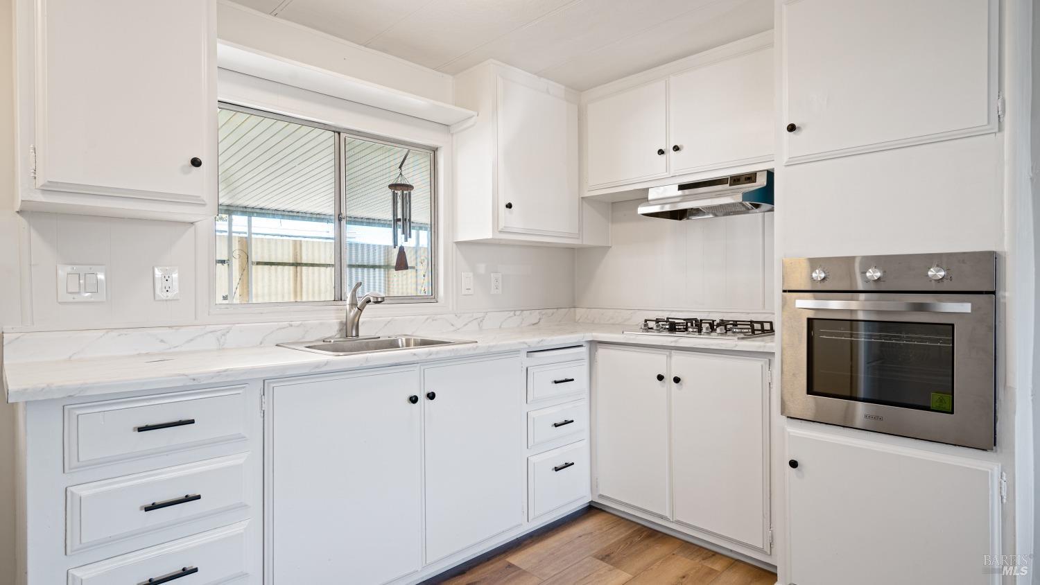 508 Colonial Park Dr