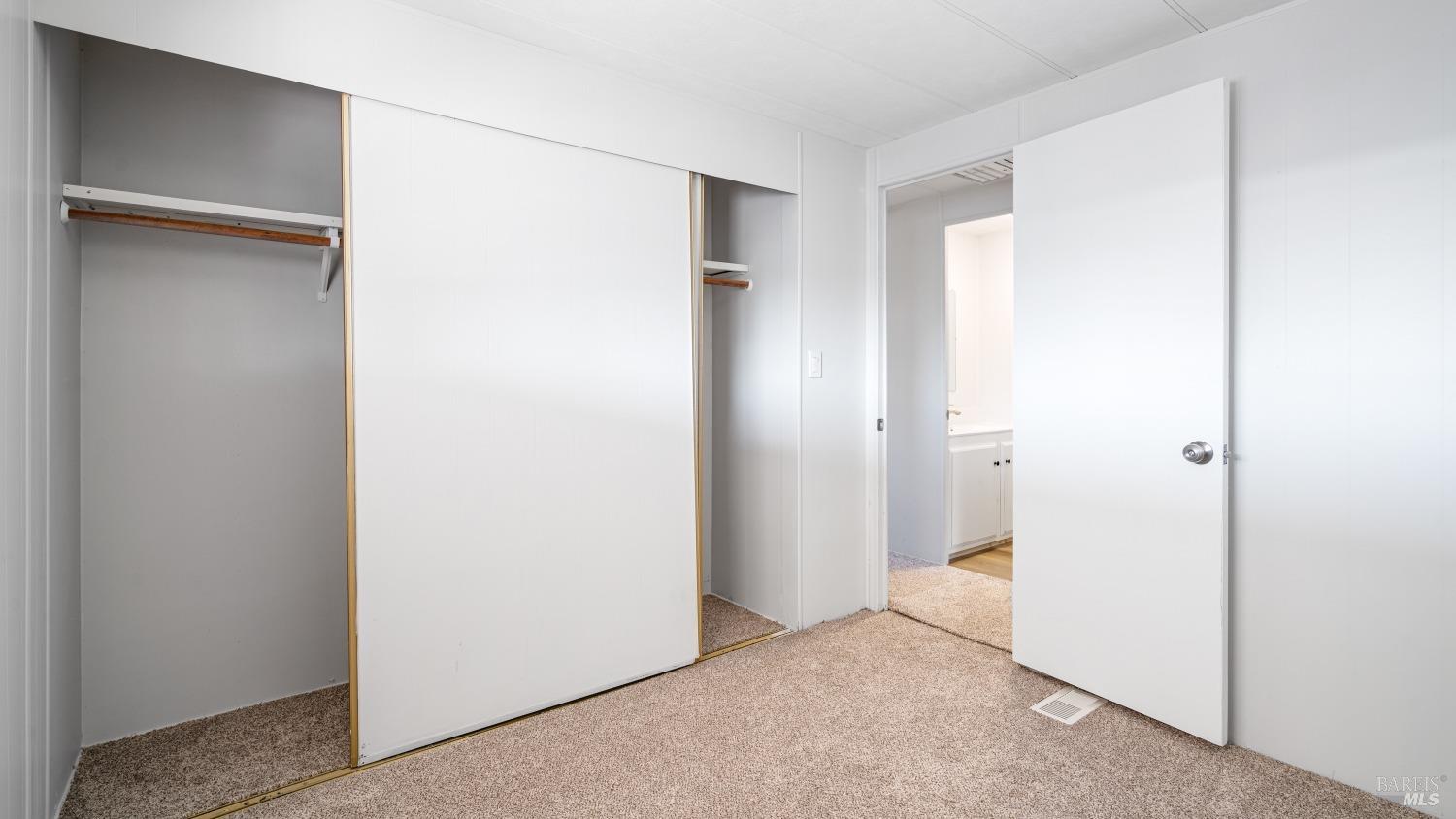 508 Colonial Park Dr