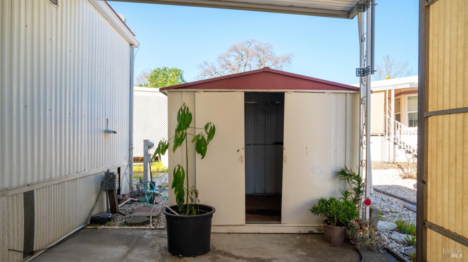 508 Colonial Park Dr