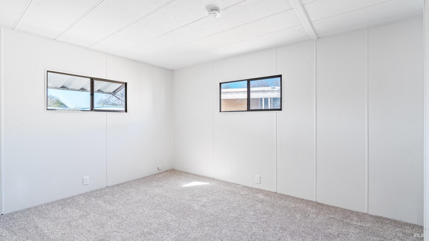 508 Colonial Park Dr