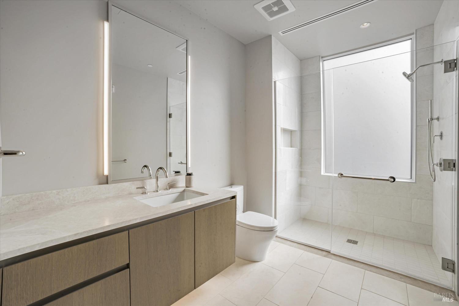 131 Sawmill Cir #203