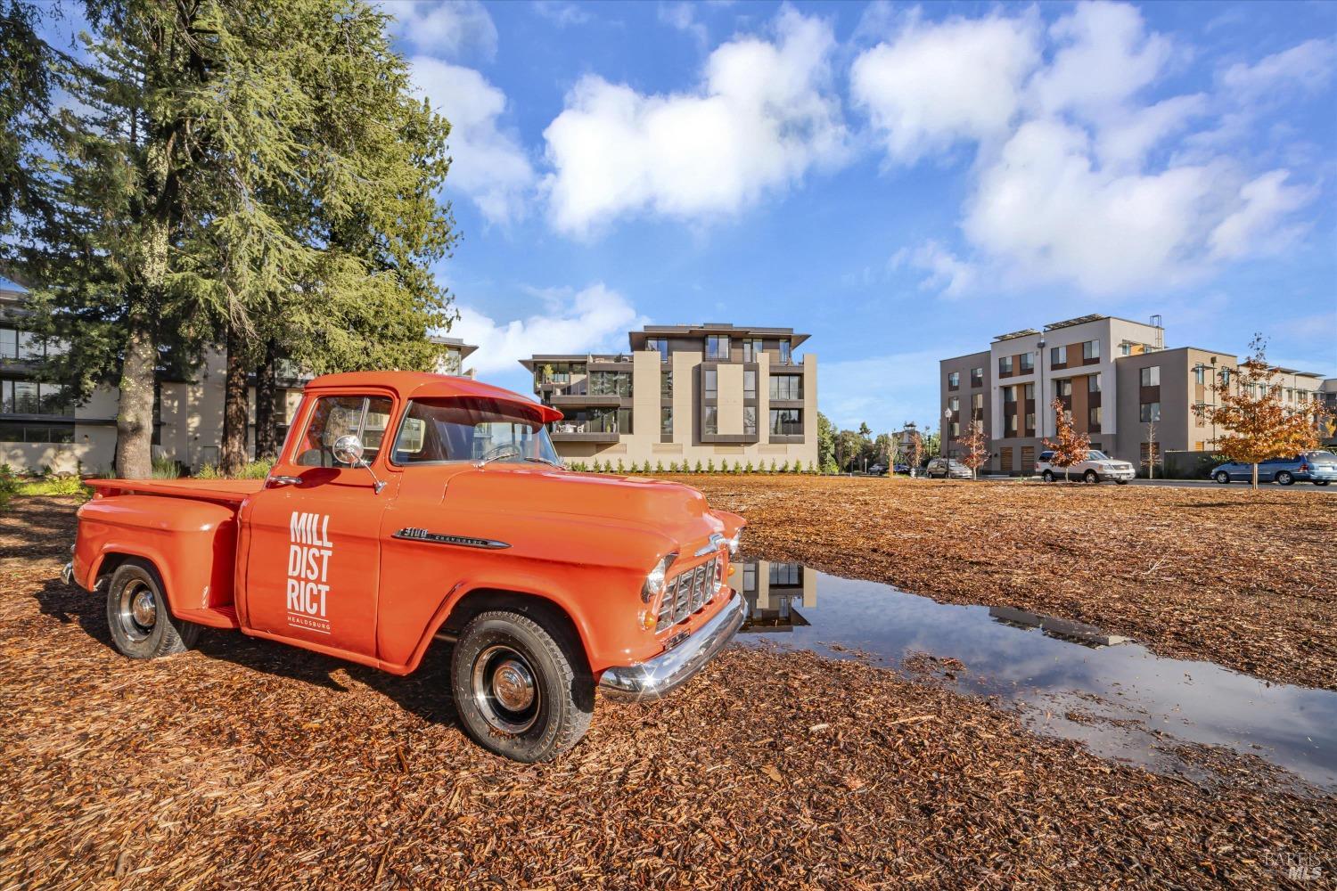 131 Sawmill Cir #203