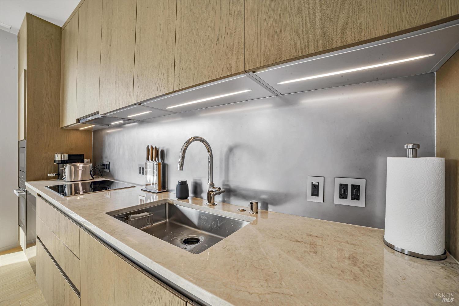 131 Sawmill Cir #203