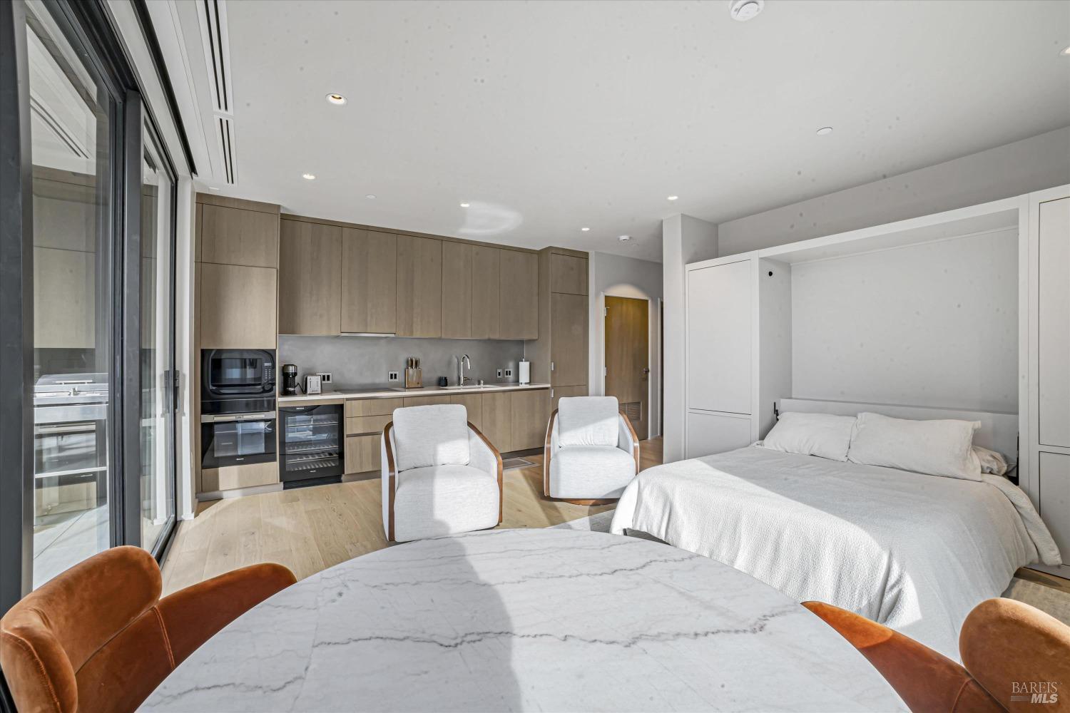 131 Sawmill Cir #203