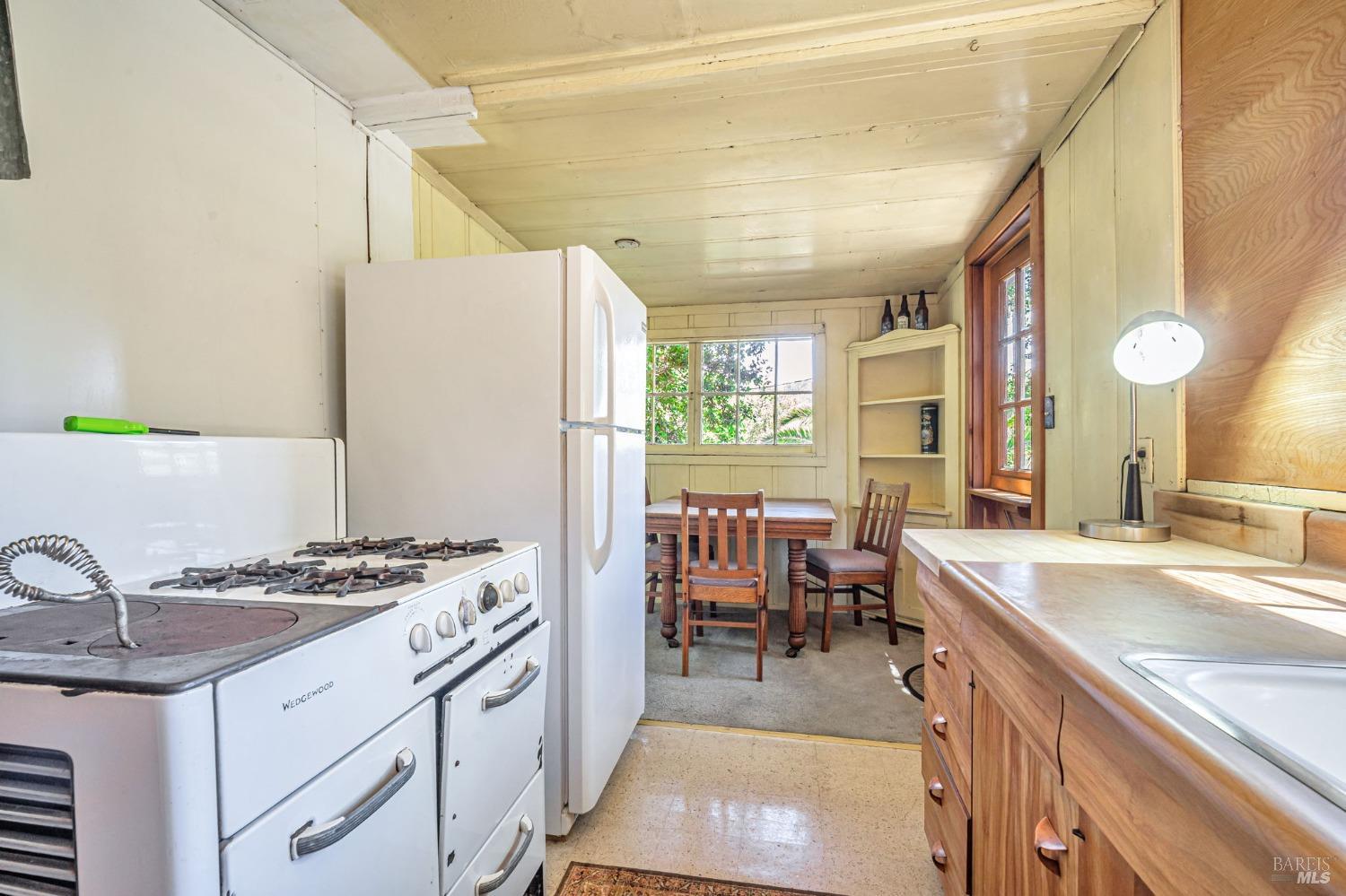 1561 S Fitch Mountain Rd