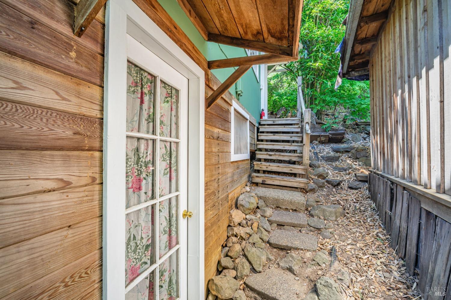 1561 S Fitch Mountain Rd