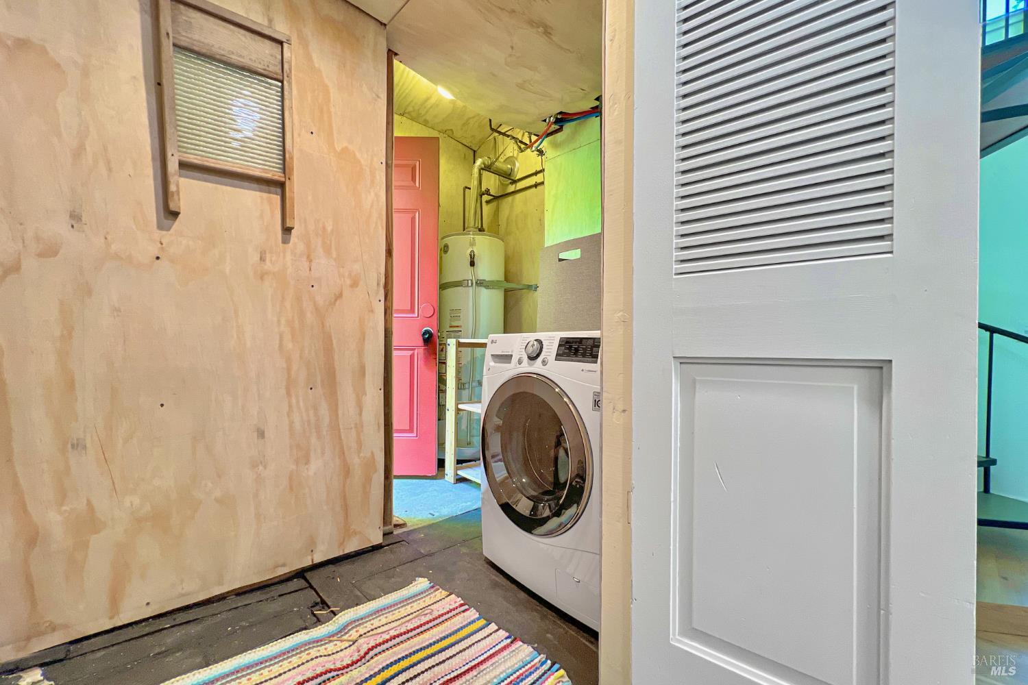 5600 Austin Creek Rd